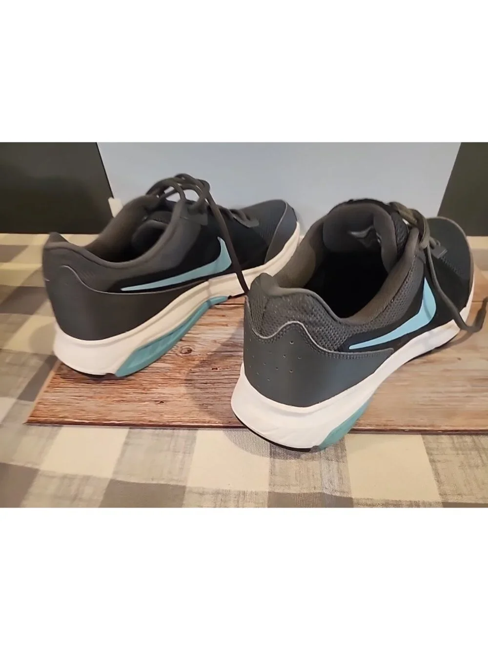 Vintage Womens Nike Shoe Dart XI (Sz. 11.5)